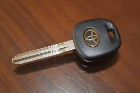 hình 3 :phôi chìa Toyota có chip.